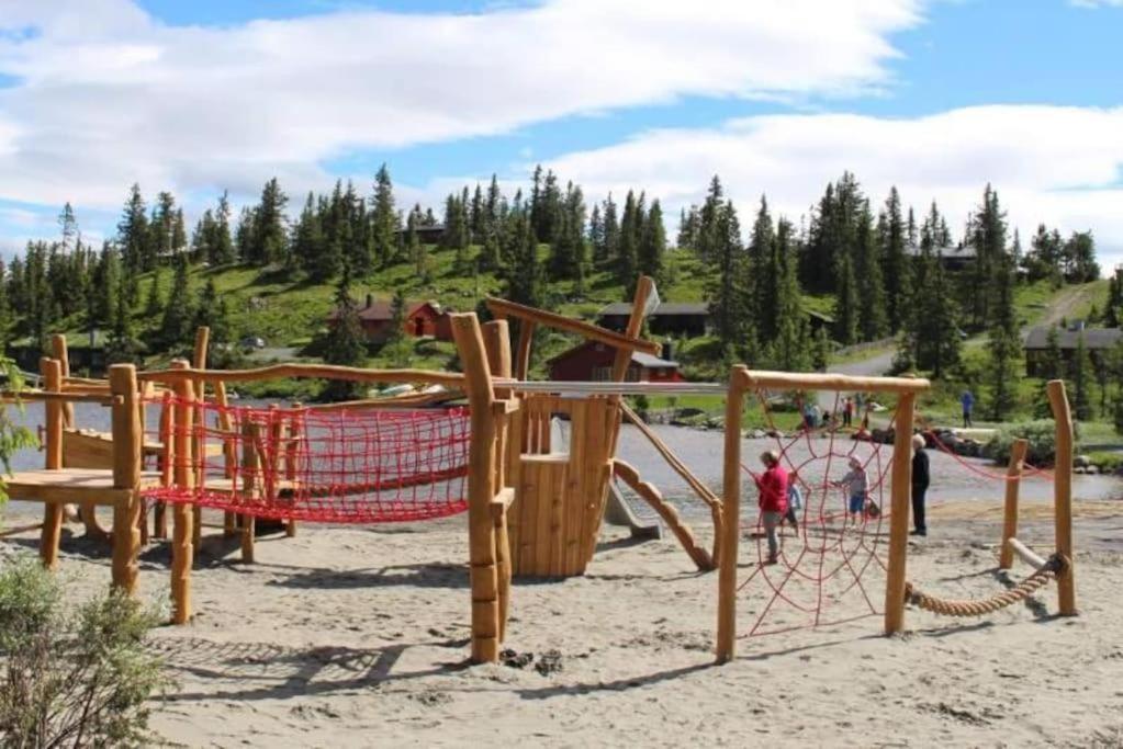 Leilighet Med Panoramautsikt Sjusjoen Innendors Parkering Eksteriør bilde