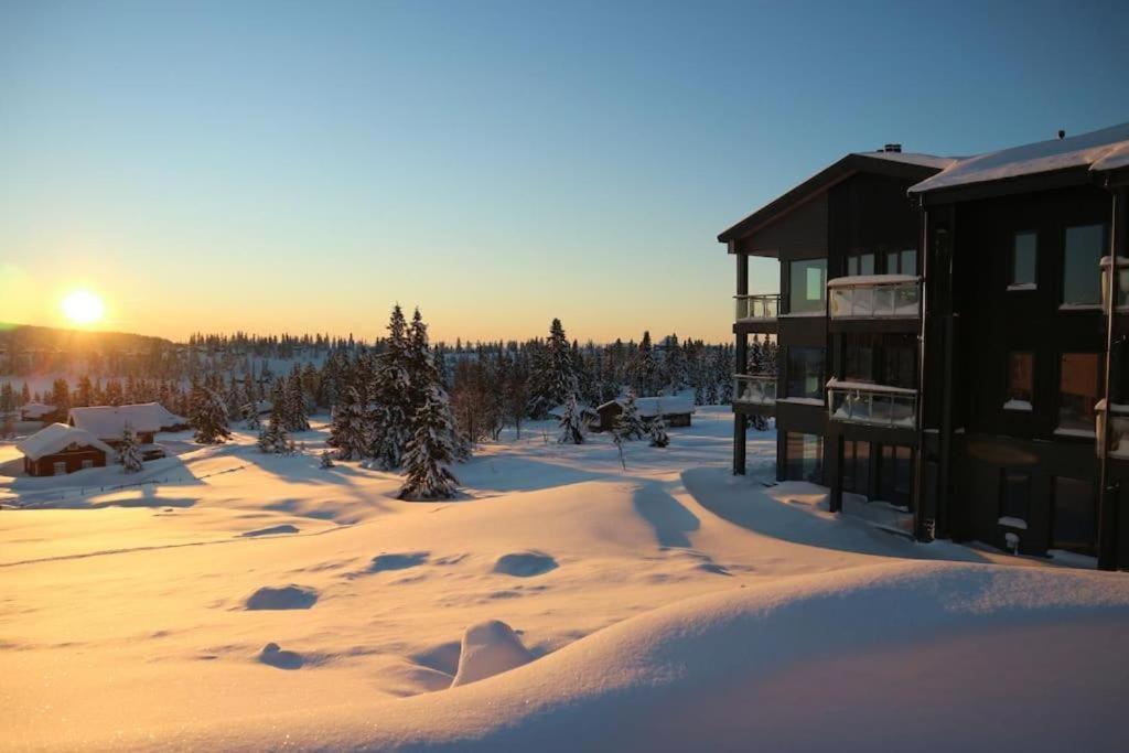 Leilighet Med Panoramautsikt Sjusjoen Innendors Parkering Eksteriør bilde